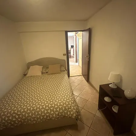 Appartamento Pontedera Apartment *